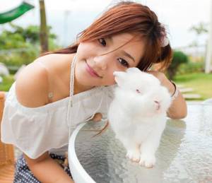 王妃怀孕身子累 爱上舅舅顾