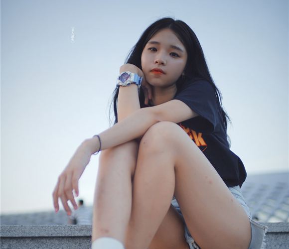 快穿之含不住H_日哭赵丽颖文章